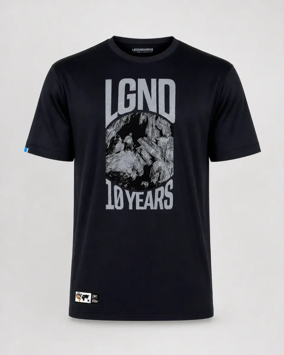 Camiseta Masculina 10 Anos (Preto — B) — foto 2
